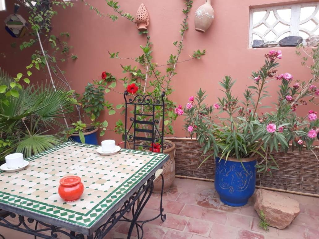 טרודאנט Chambres D'Hotes Les Amis מראה חיצוני תמונה